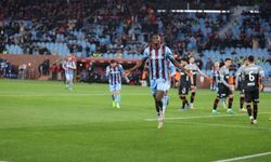 Trendyol Süper Lig: Trabzonspor: 1 - Fatih Karagümrük: 1 (İlk yarı)