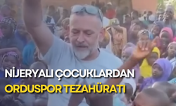 Nijeryalı çocuklardan Orduspor tezahüratı