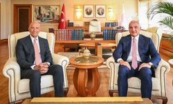 Bakan Ersoy, ABD'nin Ankara Büyükelçisi Tom Barrack'ı ağırladı