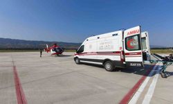 Tokat'ta kafa travması geçiren çocuk, helikopter ambulansla Ankara'ya sevk edildi