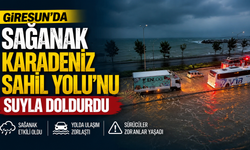 Giresun'da sağanak yağış Karadeniz Sahil Yolu'nu suyla doldurdu