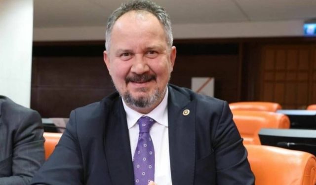 AK Partili vekil geçinemiyormuş: "Maaşımı vereyim gel bir ay idare et"