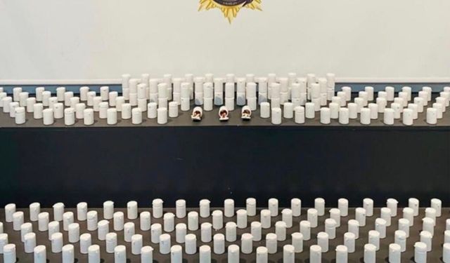 Samsun'da 9 bin 308 sentetik hap ele geçirildi: 2 gözaltı