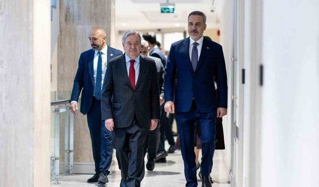 Dışişleri Bakanı Hakan Fidan, Birleşmiş Milletler Genel Sekreteri Antonio Guterres ile Ankara'da bir araya geldi.