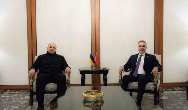 Dışişleri Bakanı Hakan Fidan, Ukrayna Milli Güvenlik ve Savunma Konseyi Sekreteri Rüstem Umerov ile Ankara'da bir araya geldi.