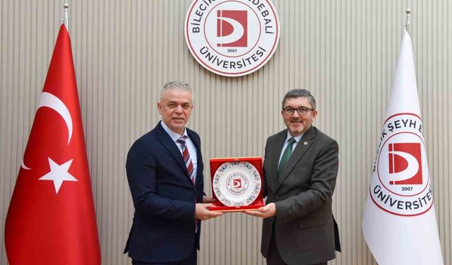 KKTC Ankara Büyükelçisi Korukoğlu'dan Rektör Kaplancıklı'ya ziyaret