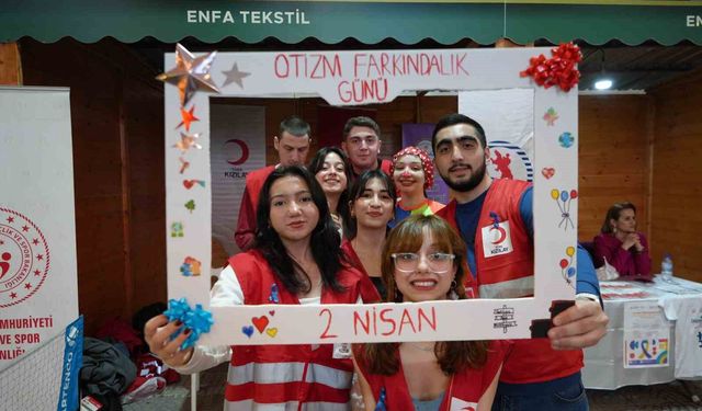 Samsun'da farkındalık günü coşkuya dönüştü