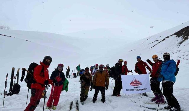 Trabzon'da Dağ Kayağı Eğitimi ilk kez düzenlendi
