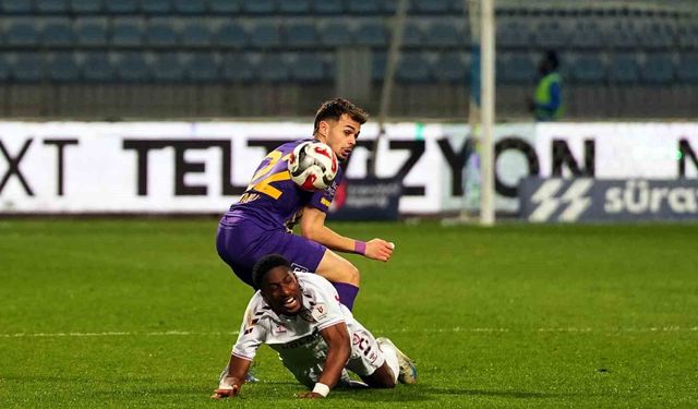 Trendyol Süper Lig: Eyüpspor: 1 - Samsunspor: 2 (Maç sonucu)