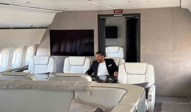 Türk iş insanı Uğur Akkuş Boeing Business Jet aldığını duyurdu