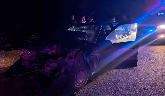 Tokat'ta iki otomobil çarpıştı: 5 yaralı