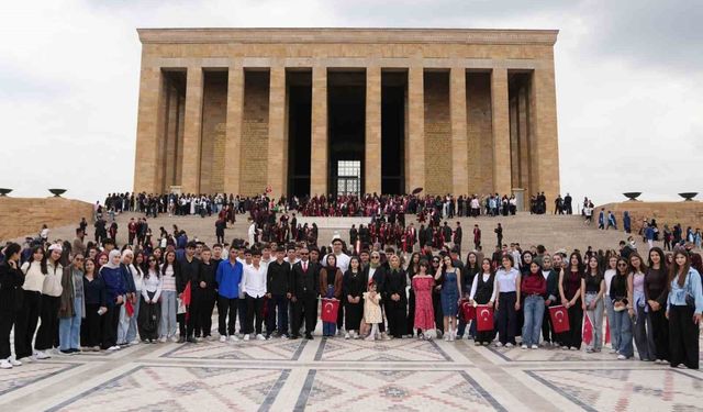 Şehitkamil'in gençleri Ankara'ya çıkarma yaptı