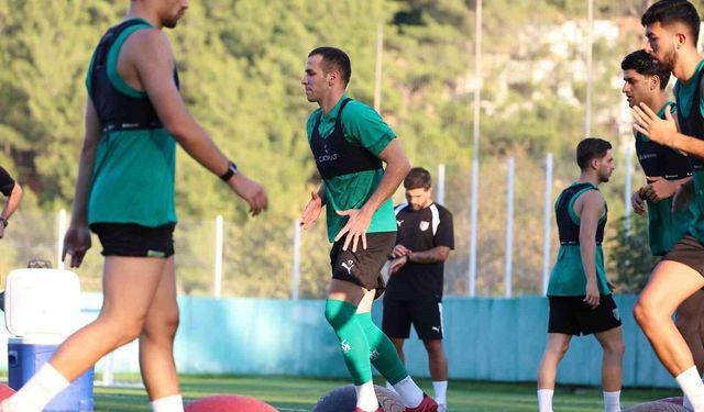 Bodrum FK Başkanı Taner Ankara: 'Görüştüğümüz 7-8 oyuncu var, 3 veya 4 tanesini takımımıza katacağız'