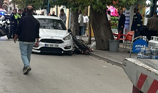 Ankara'da otomobil, motosiklete çarptı: 1 ağır yaralı