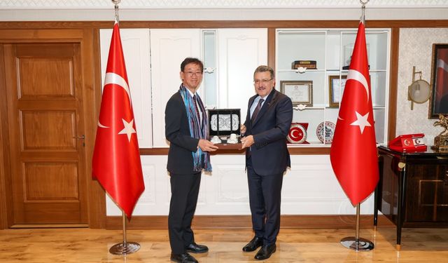 Masami: 'Japon turistler tarihi güzellikleri ve lezzetli yemekleri sever. Trabzon da bu özelliklere sahip bir şehir'