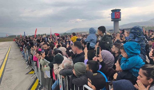 SOLOTÜRK Tokat semalarında nefes kesti
