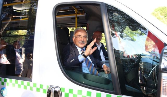 Ünye'de toplu ulaşımda yeni dönem başladı: 118 araç, 10 hat