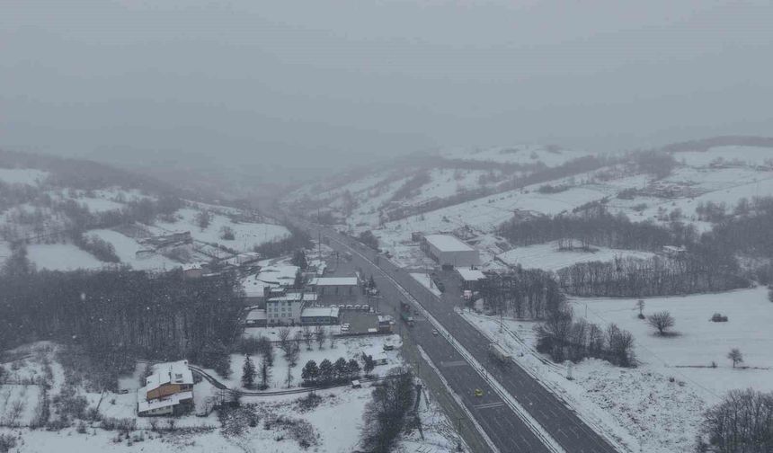 Samsun'da yüksek kesimler beyaza büründü