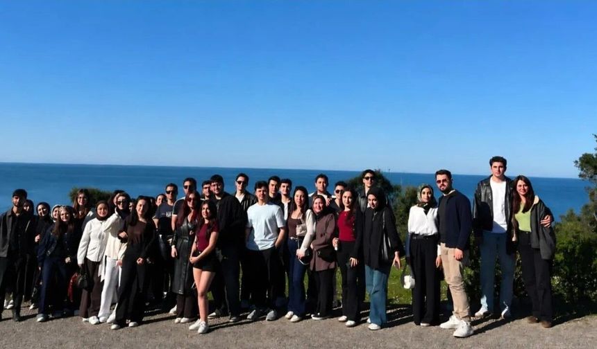 Samsunlu öğrencilerden Sinop çıkarması