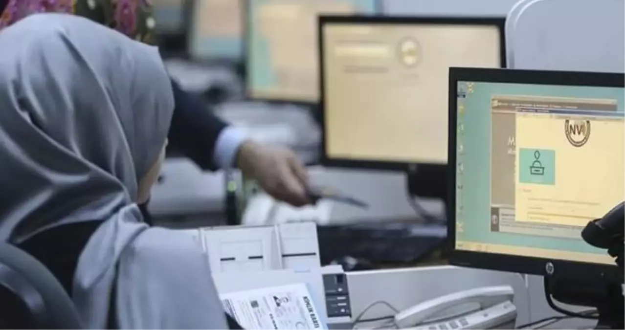 Kamu Calisani Kimlerdir Kamu Iscisi Kim Kamu 15881685 3583 Amp