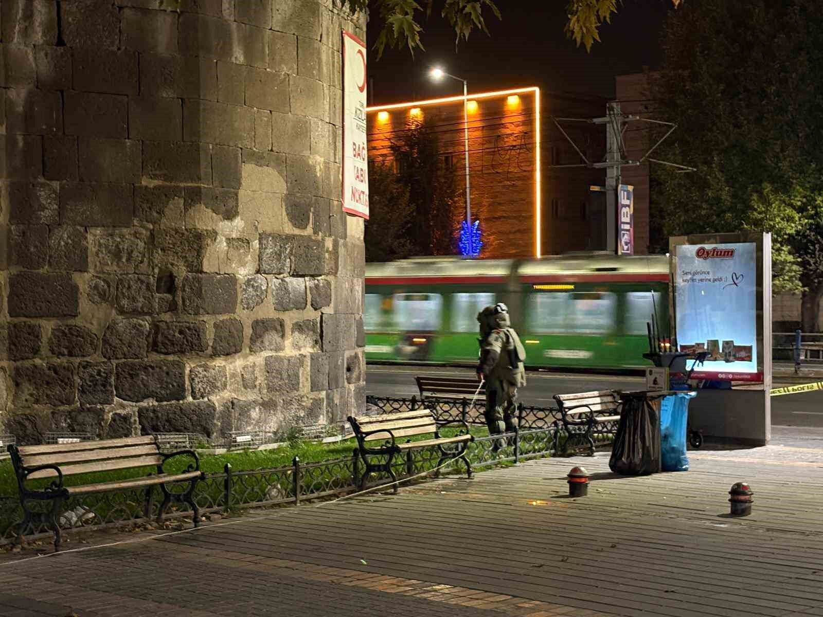 Kayseri'de şüpheli çanta fünye ile patlatıldı